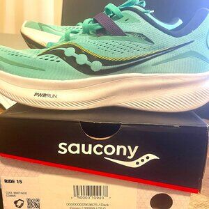 Saucony Women's Ride 15 Running Shoe SIZE 9